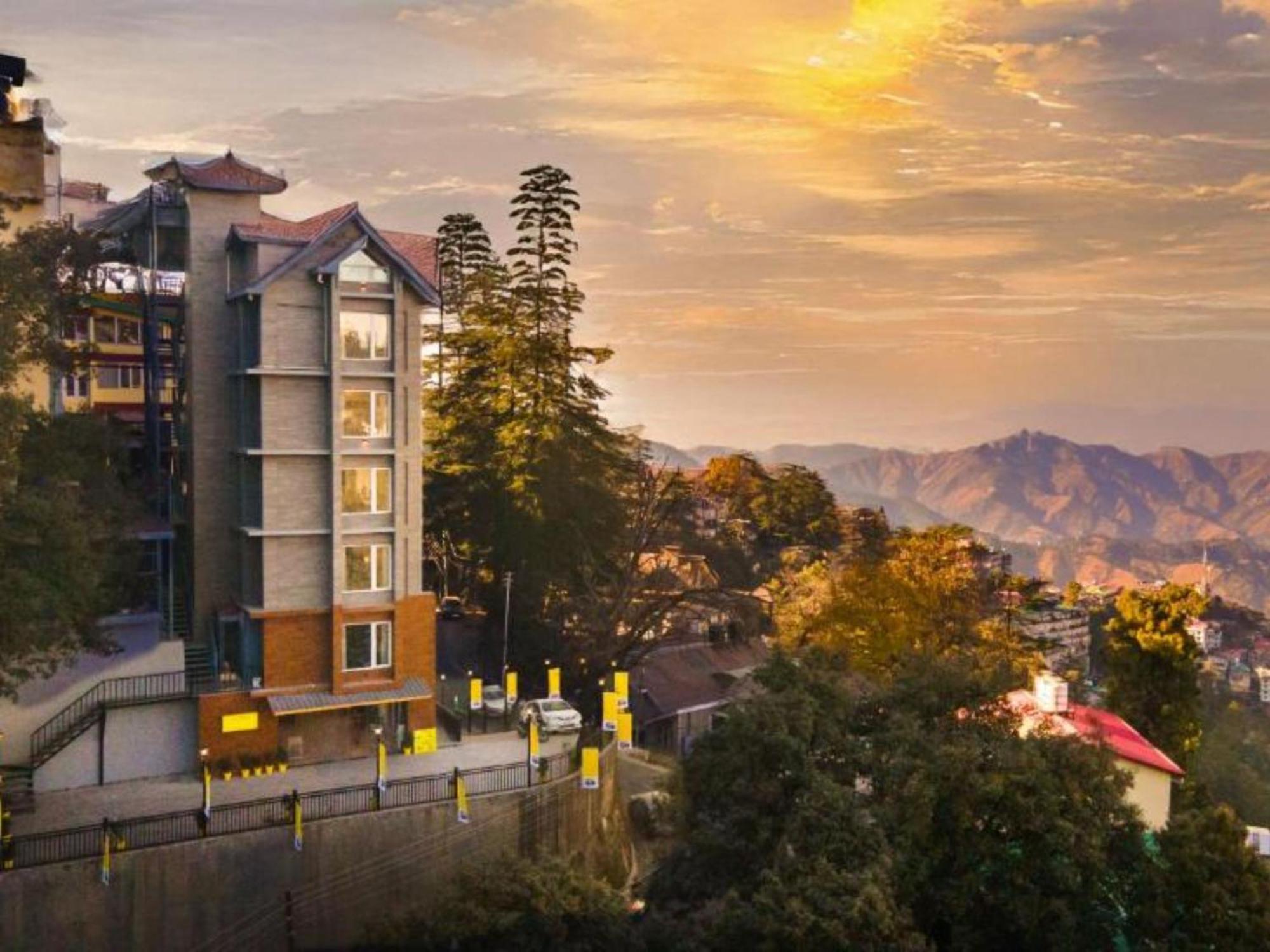 The Hosteller Shimla, Valley View Exterior photo